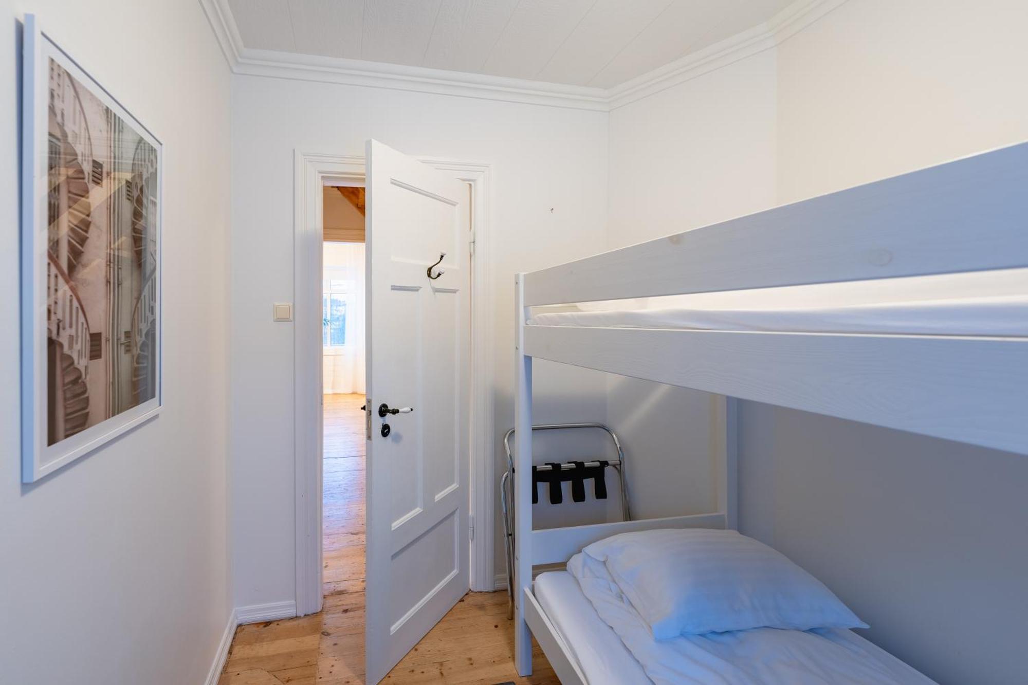 Day Dream Central Akureyri Three Bedroom Apt 외부 사진